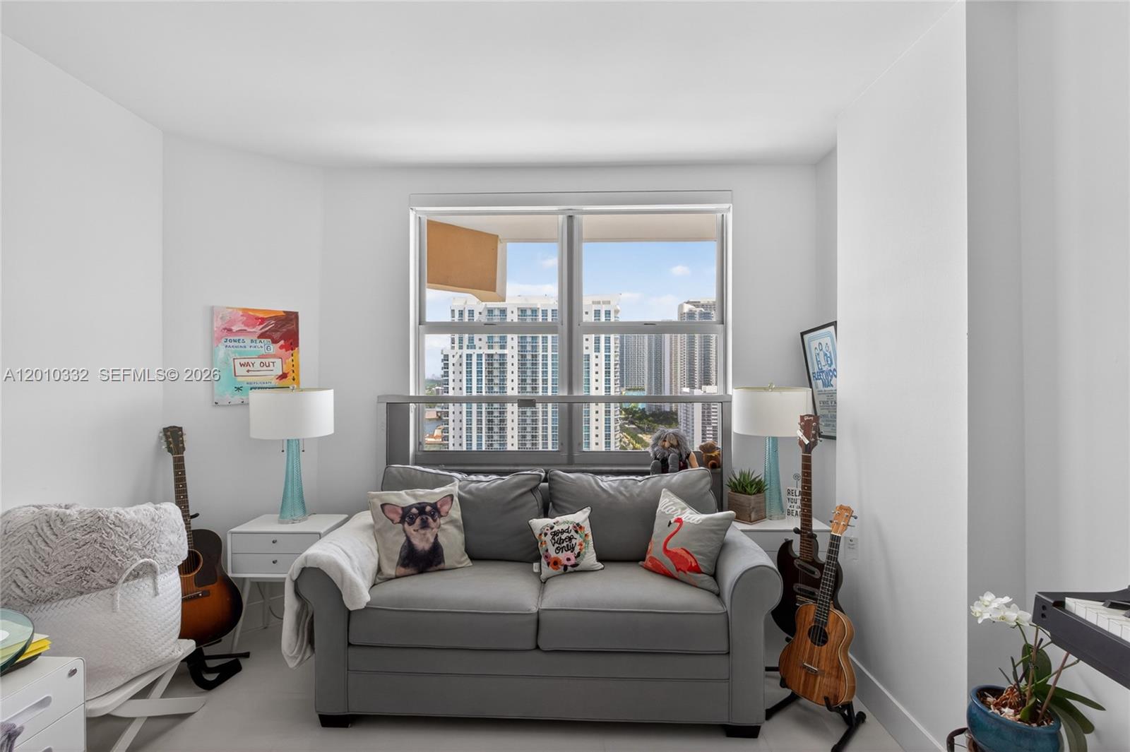 HEMISPHERES CONDO - Residential
