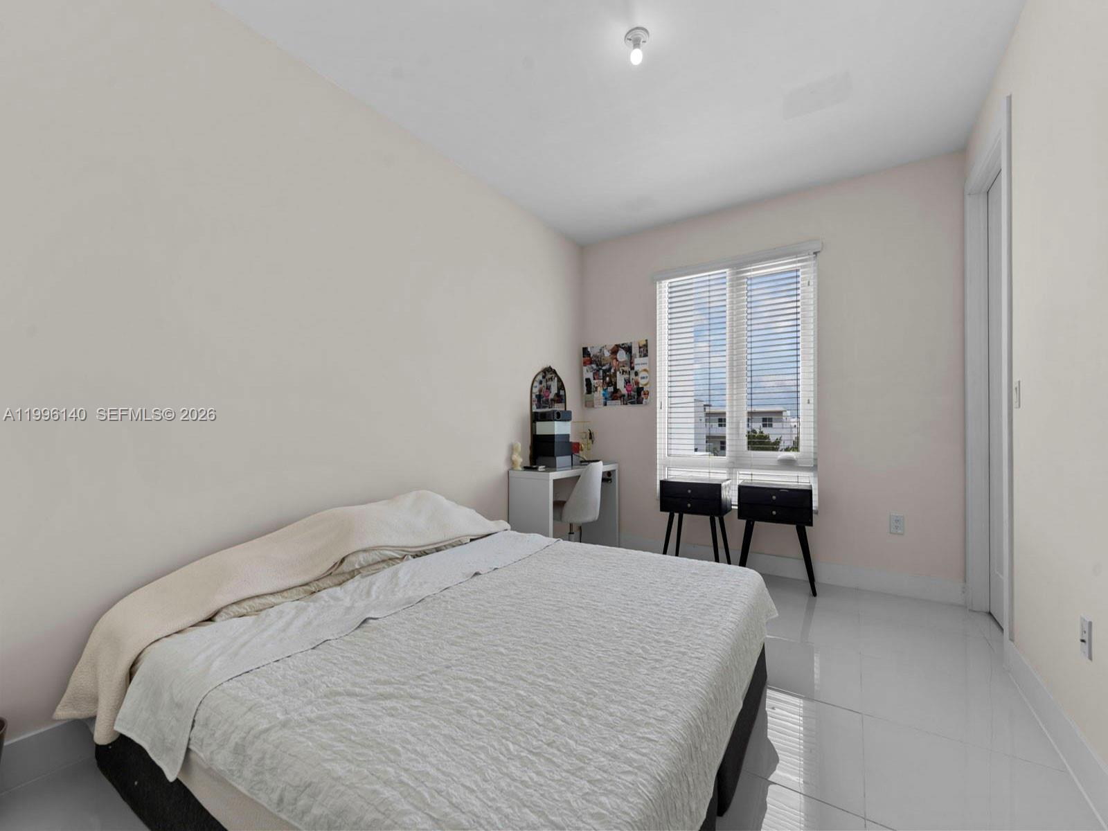 LANDMARK AT DORAL CONDO - Residential