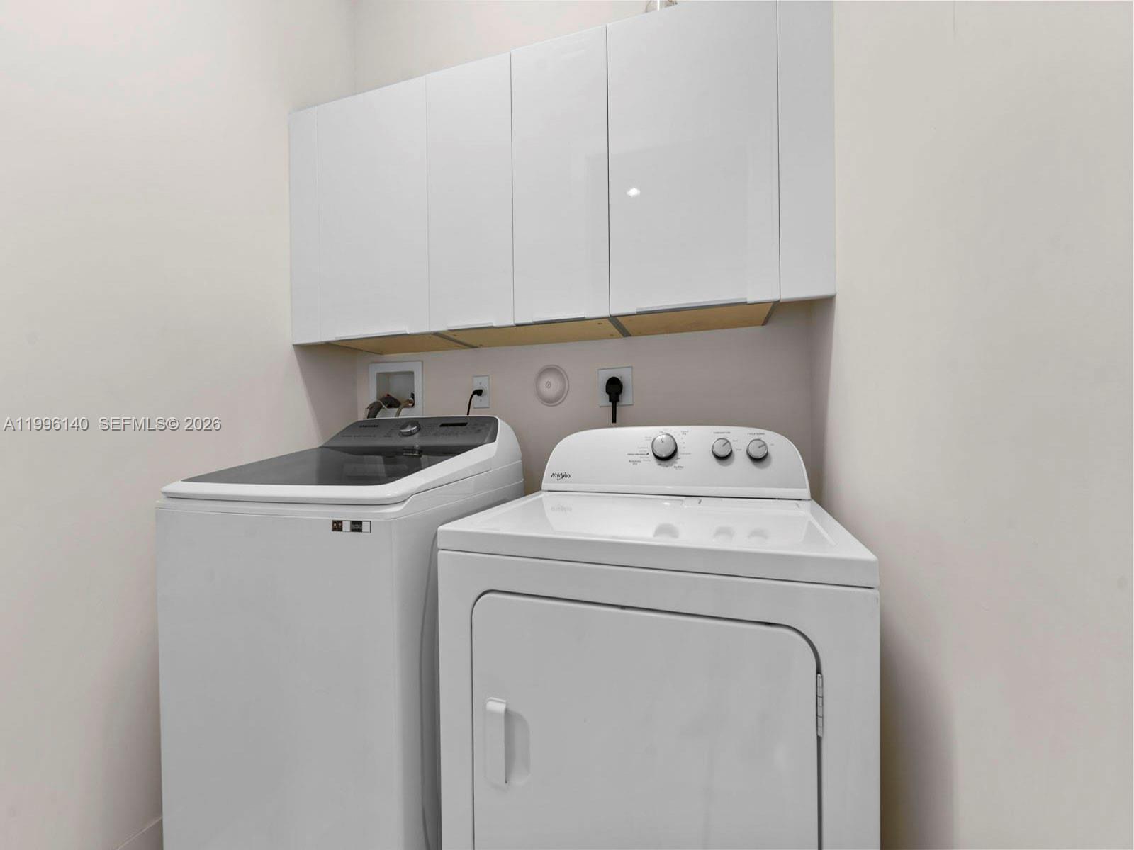 LANDMARK AT DORAL CONDO - Residential