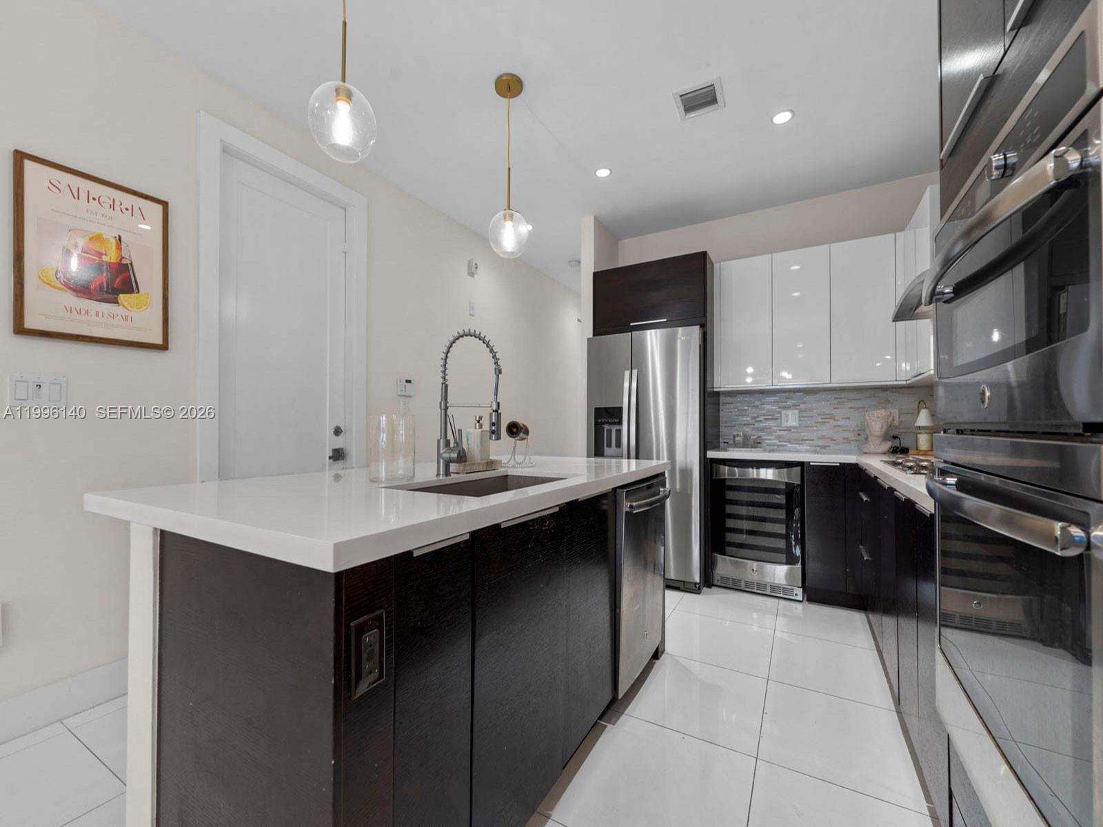 LANDMARK AT DORAL CONDO - Residential