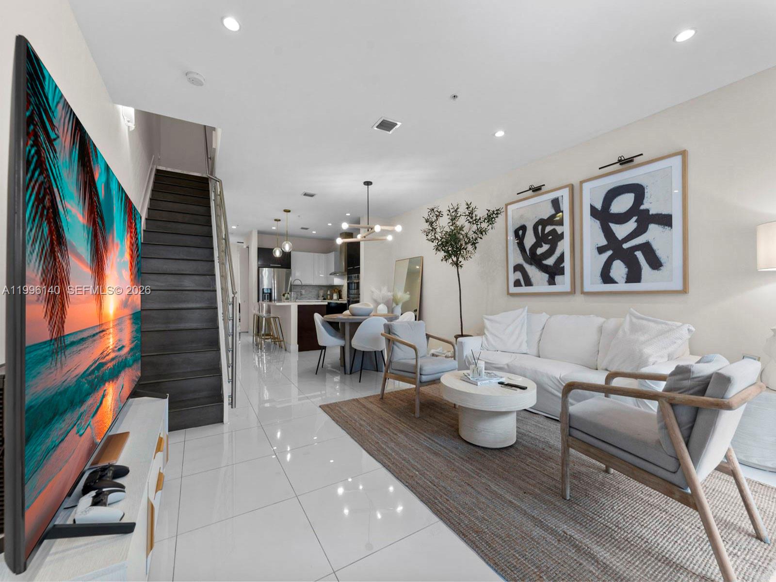 LANDMARK AT DORAL CONDO - Residential