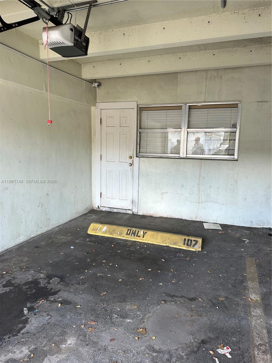 MARBELLA CONDO - Residential