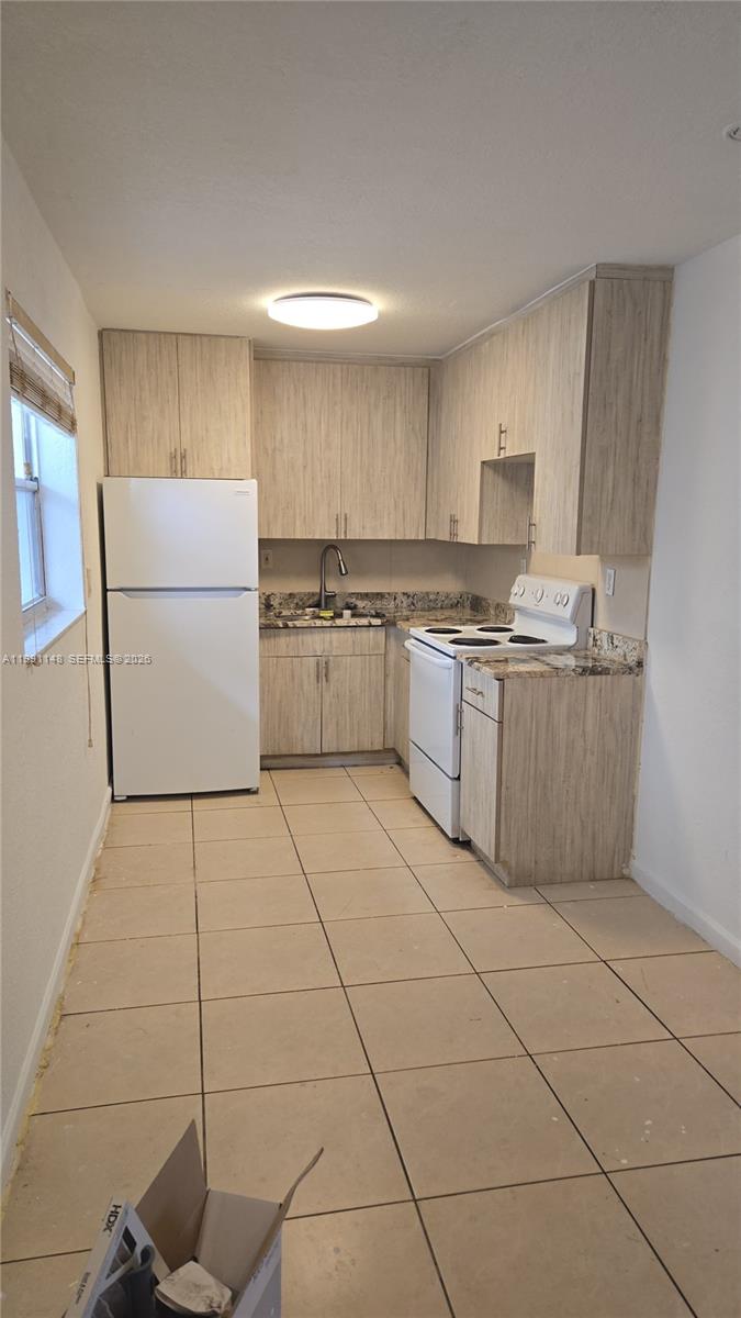 MARBELLA CONDO - Residential