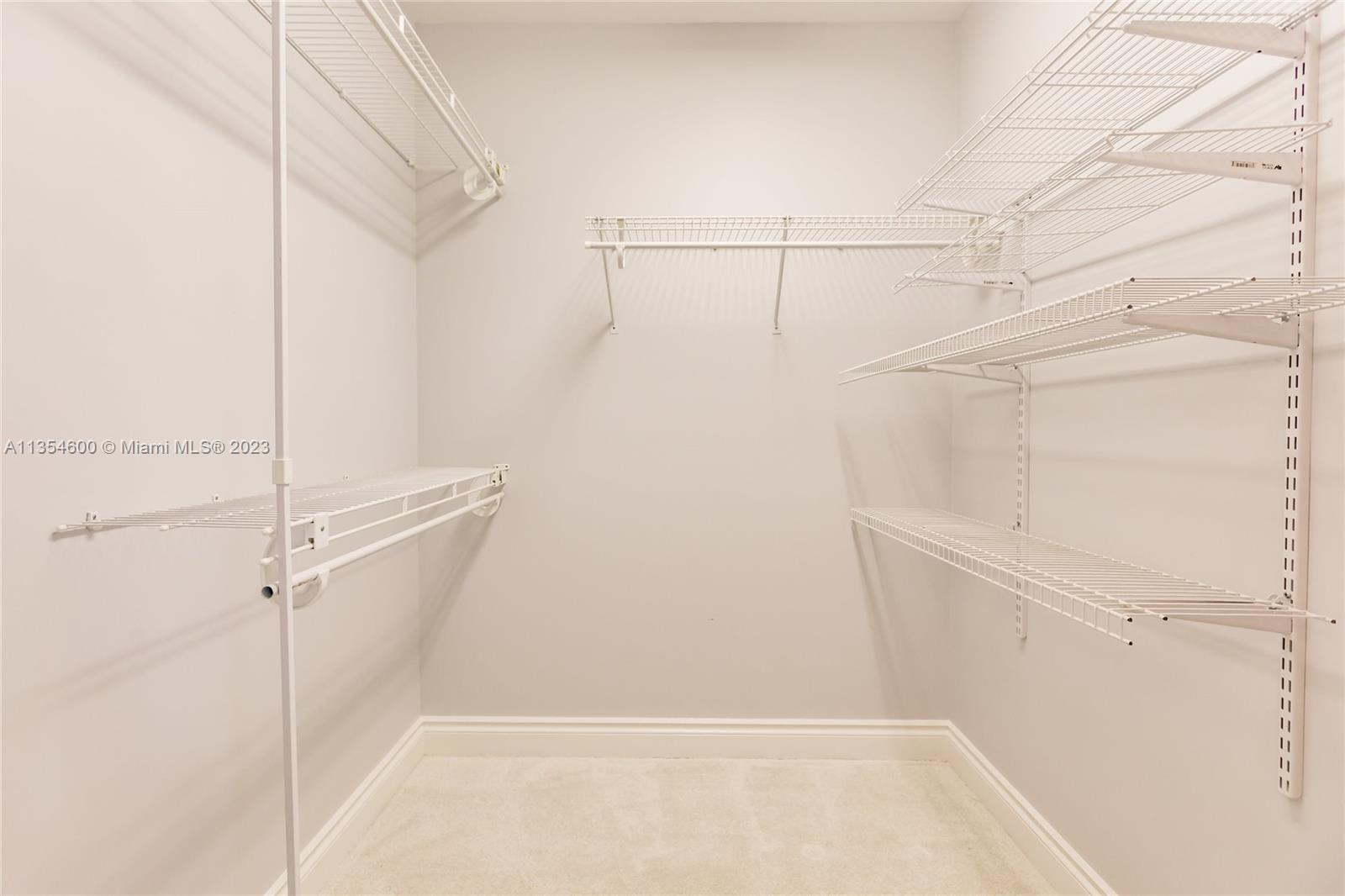 ROYAL MARCO POINT II - Residential