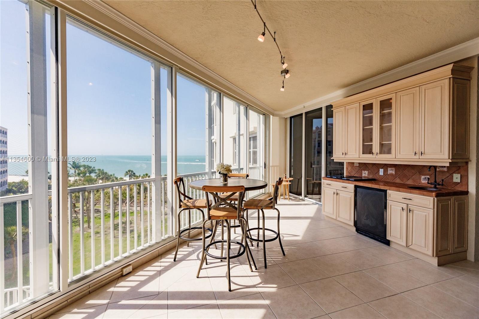 ROYAL MARCO POINT II - Residential