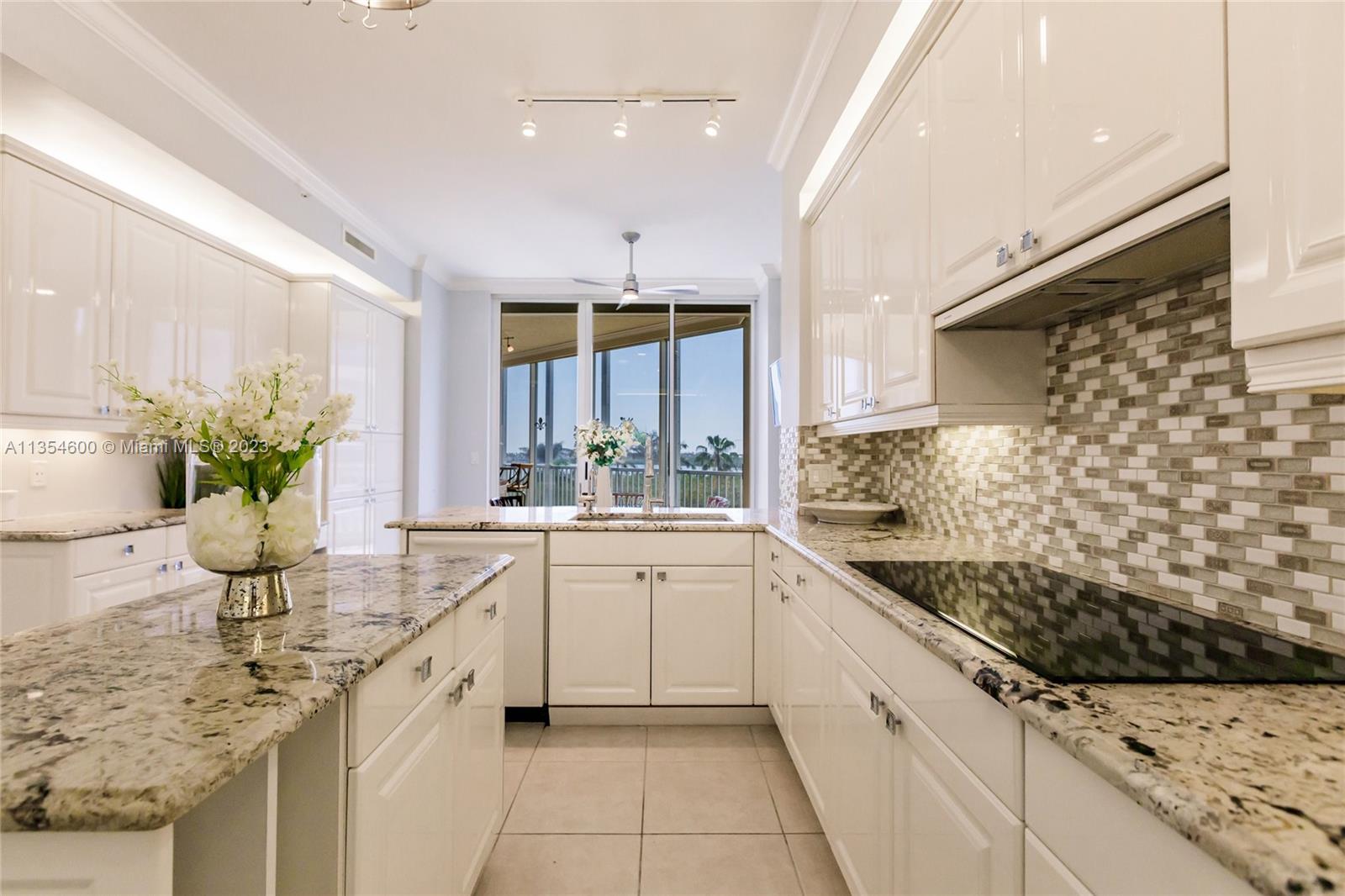 ROYAL MARCO POINT II - Residential