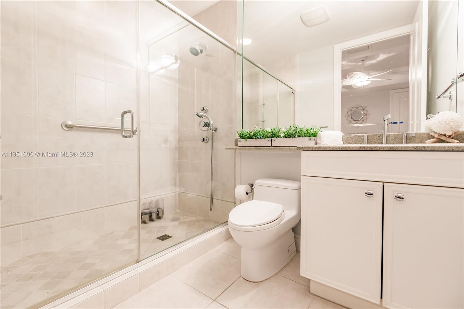 ROYAL MARCO POINT II - Residential