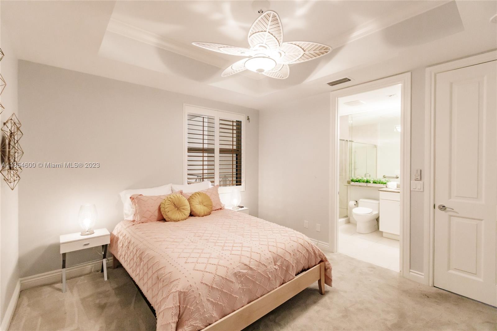 ROYAL MARCO POINT II - Residential