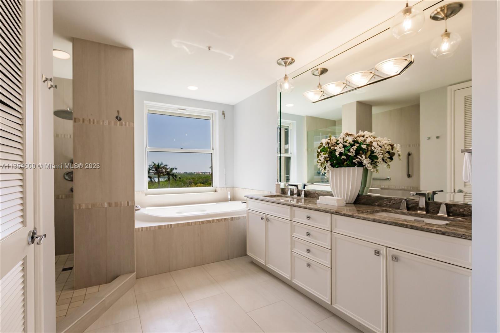 ROYAL MARCO POINT II - Residential