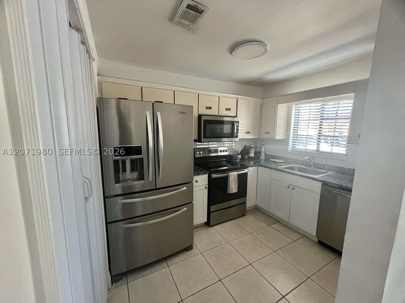 1133 NE 210th Ter