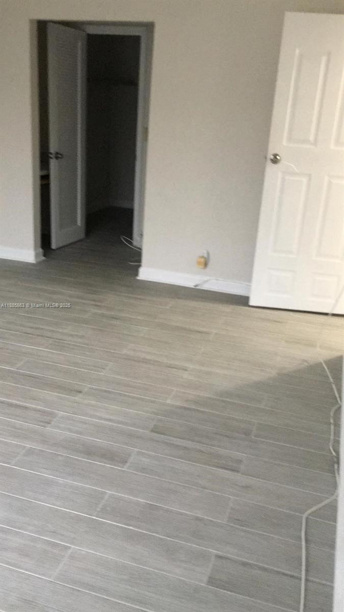 WINDERMERE CONDO NUMBER O - Residential Lease