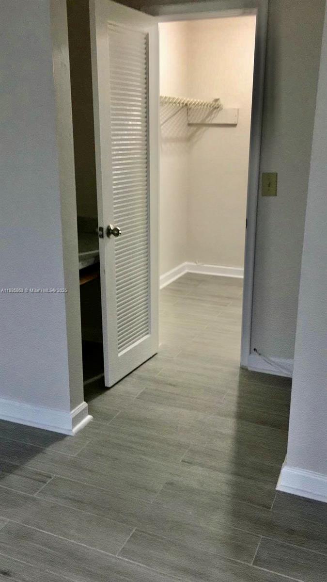 WINDERMERE CONDO NUMBER O - Residential Lease