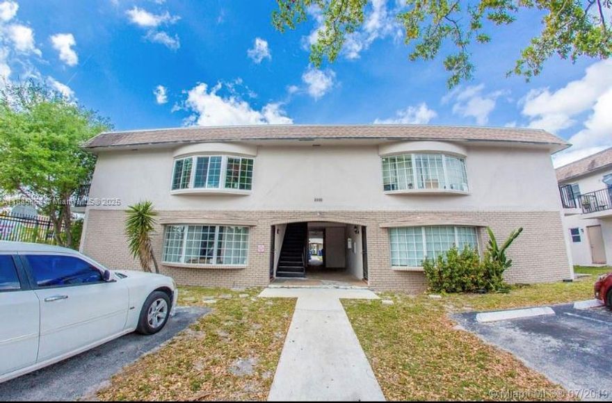 Discover this impressive 3-bedroom, 2-bathroom apartment, ideally situated near major highways for your convenience. Nestled in an inviting all-ages community, this remarkable space features an in-unit washer and dryer, making daily living a breeze. With only four units in this charming two-story building, you'll enjoy a unique sense of privacy that is truly rare. Plus, we happily accept vouchers for added flexibility. Don’t miss your chance to make this exceptional apartment your new home!