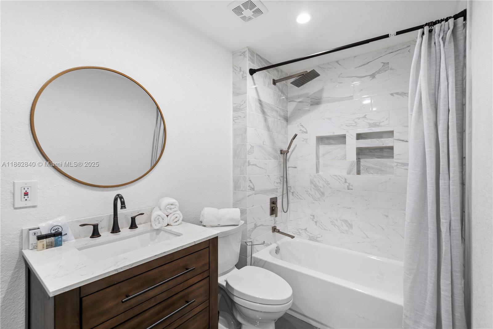 BOSSERT ISLES - Residential Lease