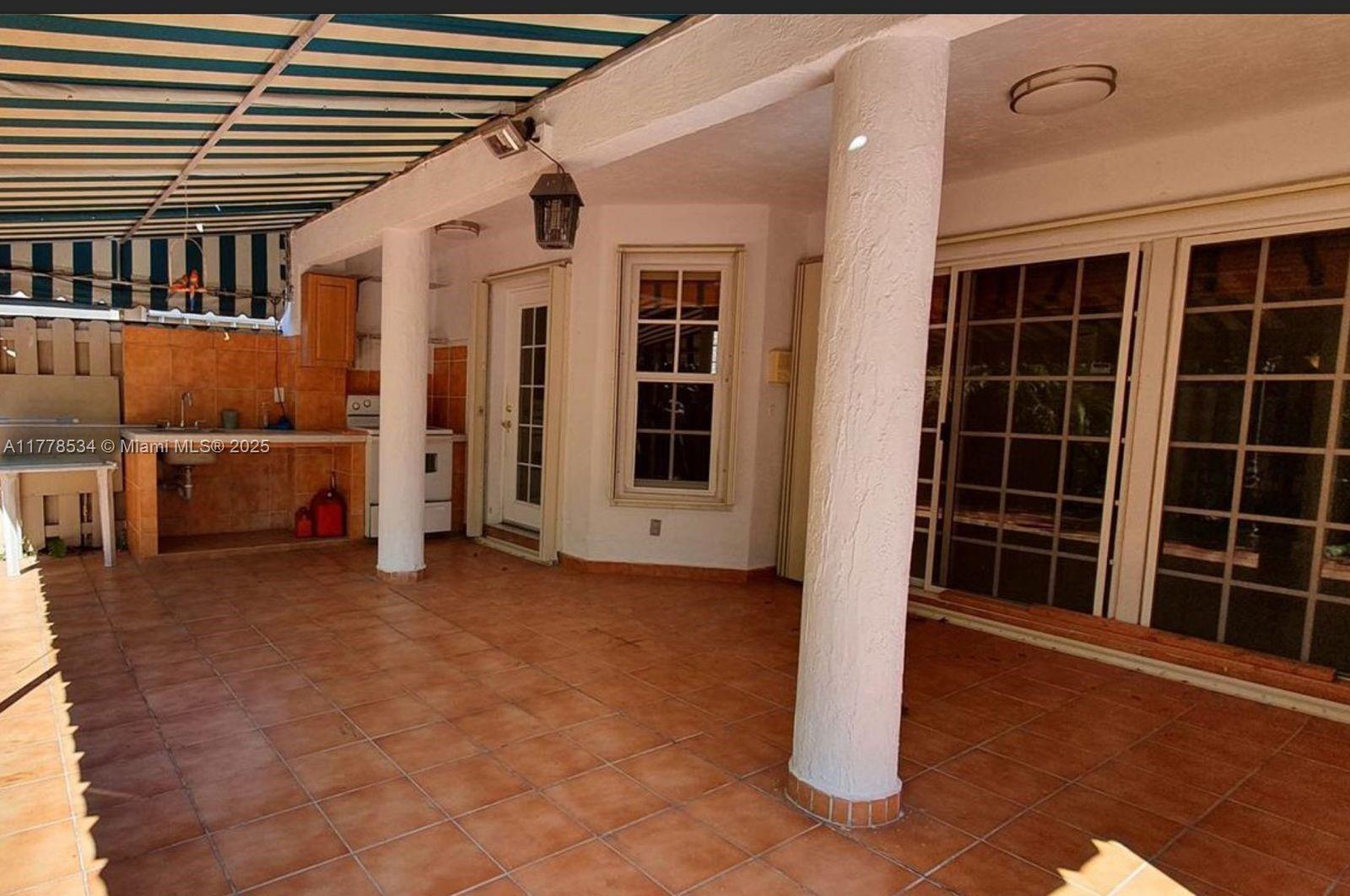 SERENITY POINT - Residential