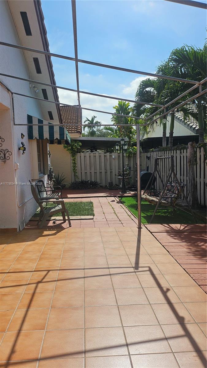 SERENITY POINT - Residential