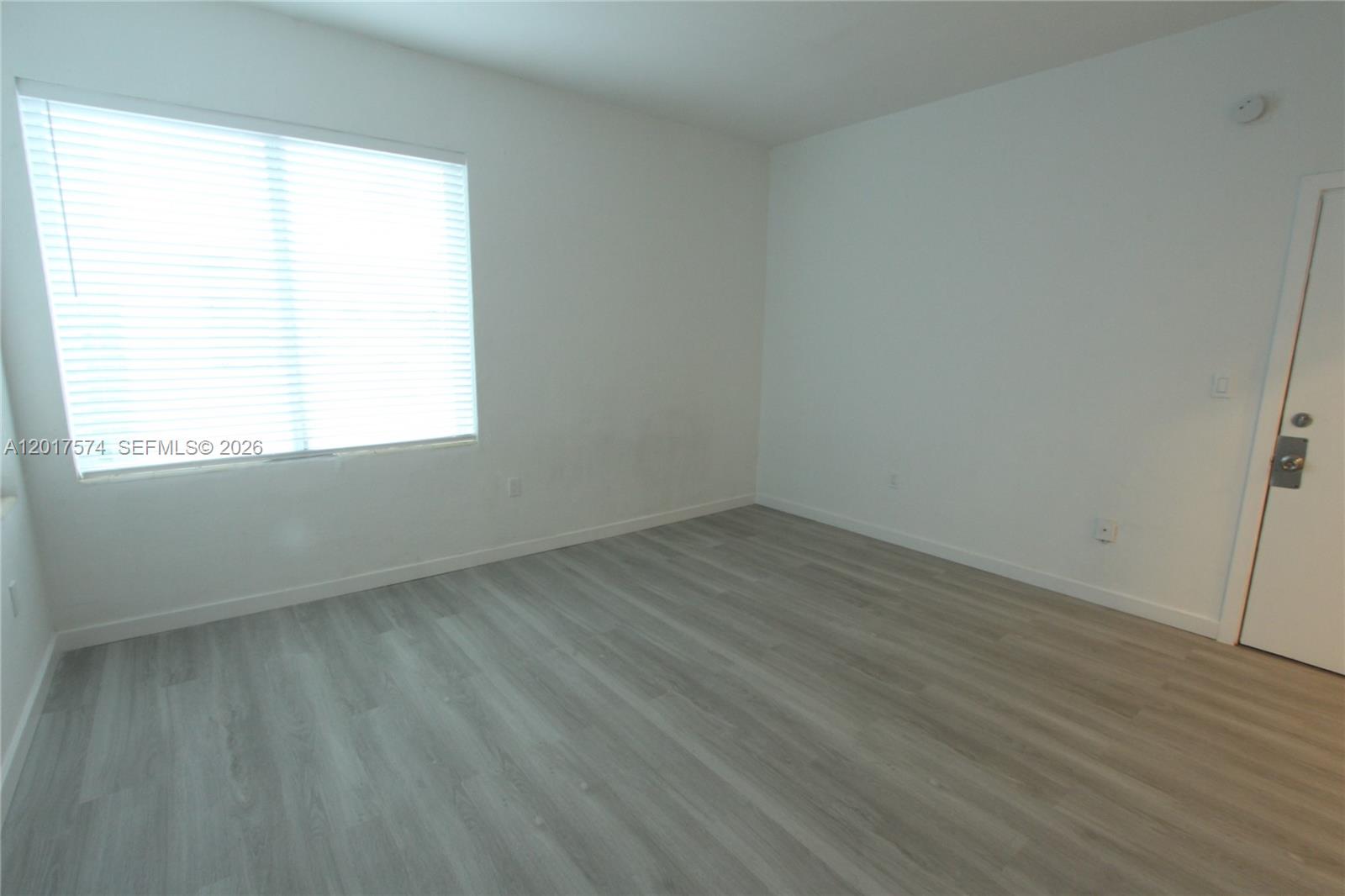1115 Euclid Ave 17