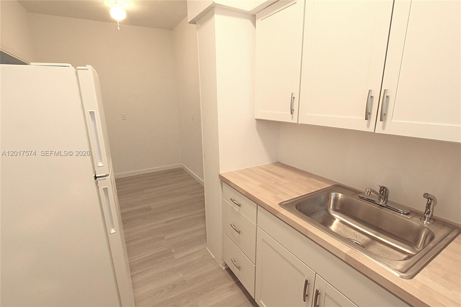 1115 Euclid Ave 17