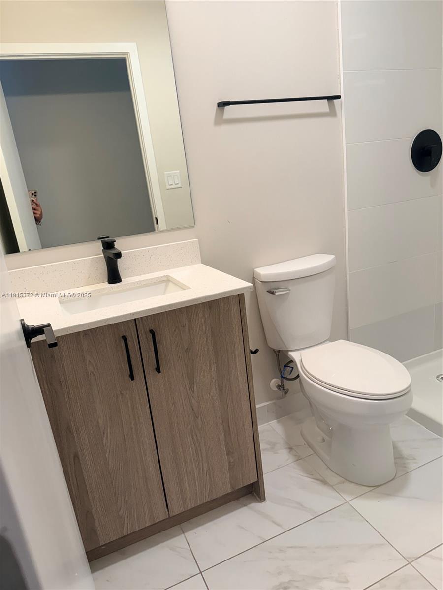 PARADISE ONE - Residential