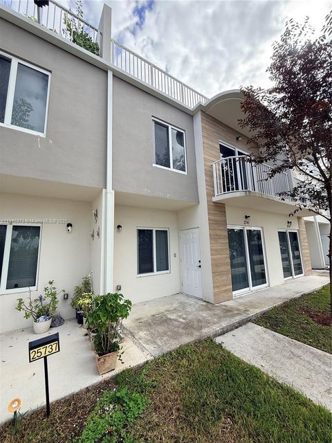 Photo of 25743 SW 144th Ave, Homestead, FL 33032 (MLS # A11915372)