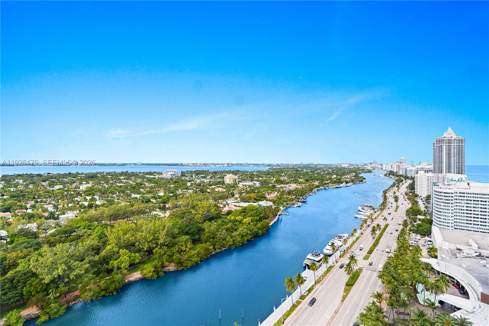 4401 Collins Ave 2517