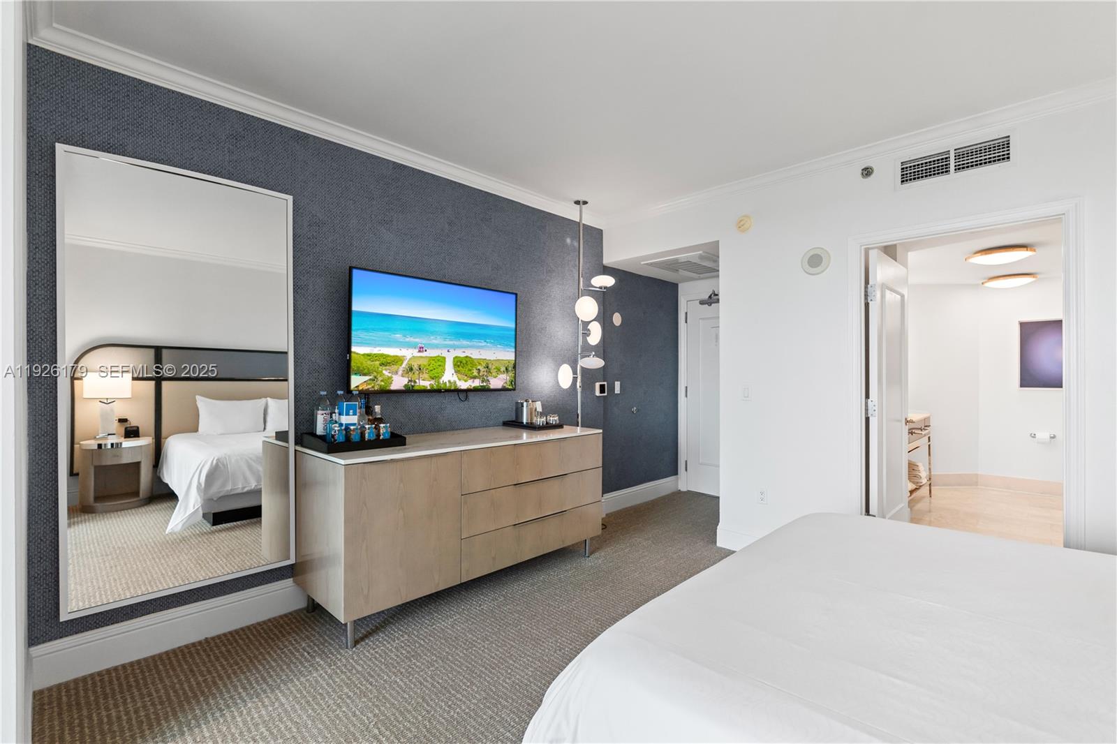 FONTAINEBLEAU II CONDO - Residential