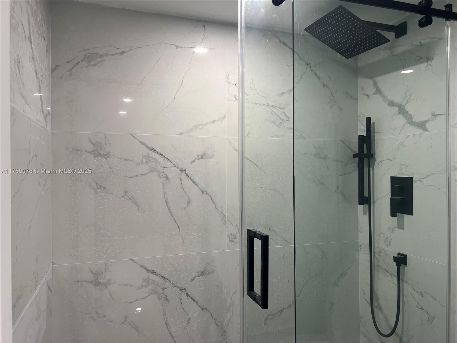 COLONY POINT 5 CONDO - Residential