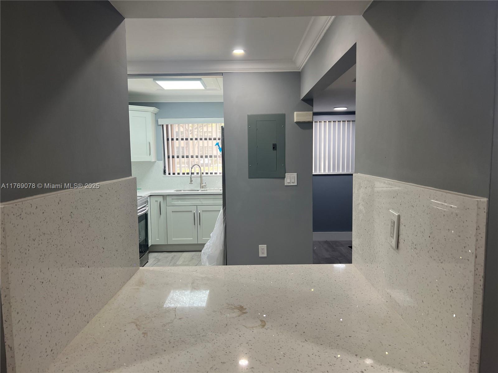 COLONY POINT 5 CONDO - Residential