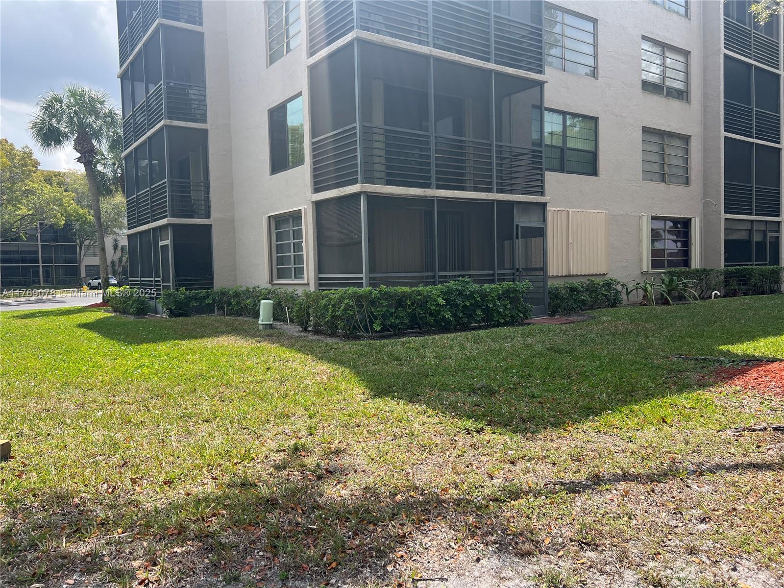 COLONY POINT 5 CONDO - Residential