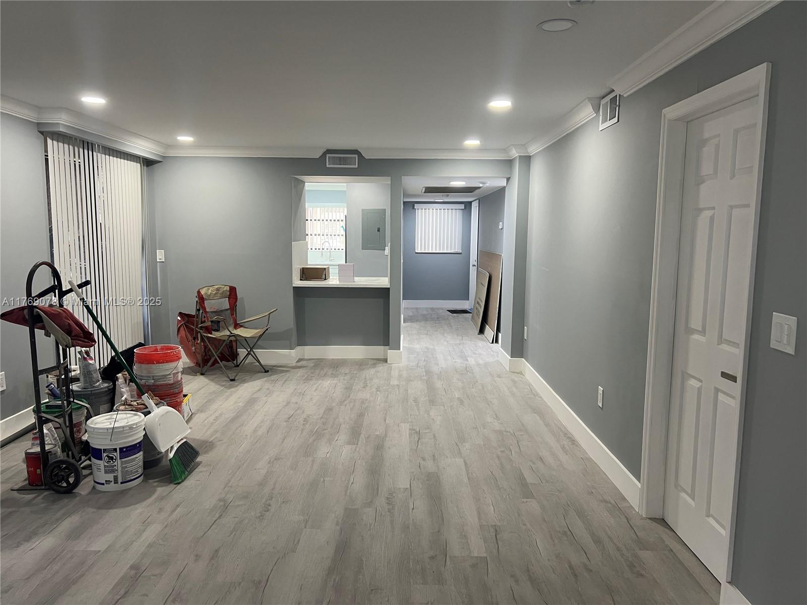 COLONY POINT 5 CONDO - Residential