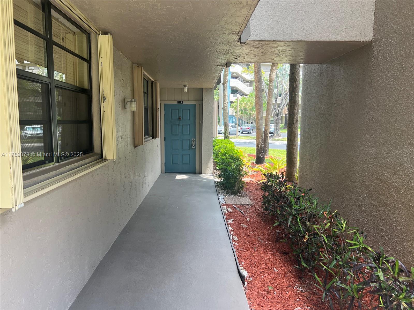 COLONY POINT 5 CONDO - Residential