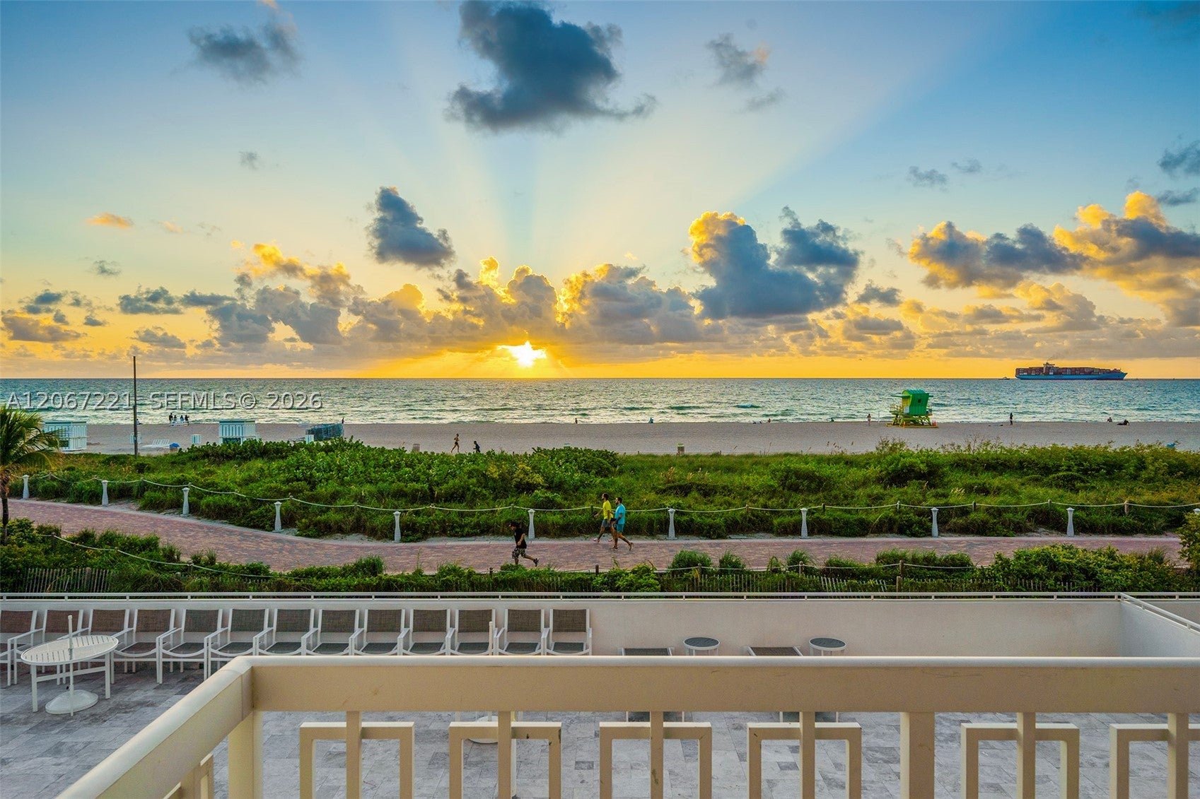401 Ocean Dr 318