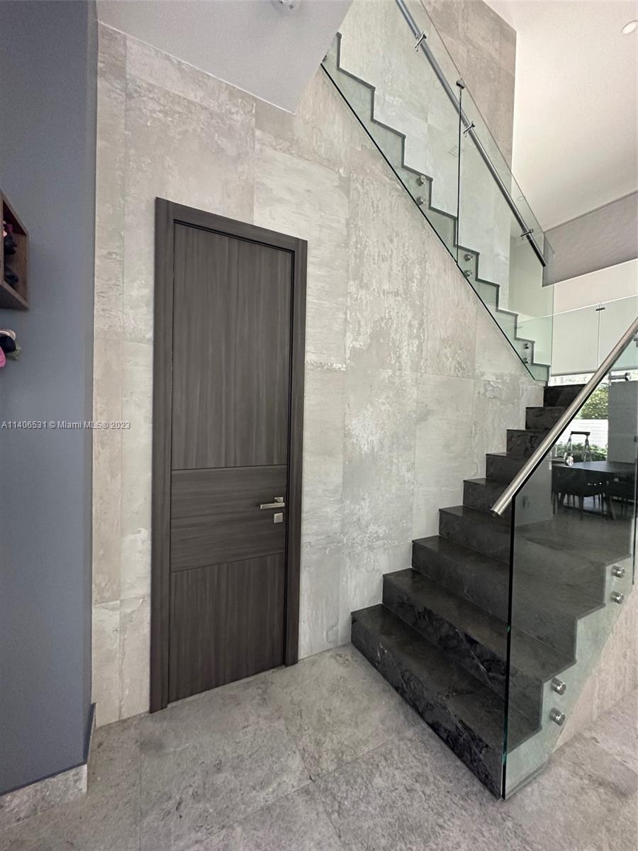 DORAL COMMONS RESIDENTIAL - Residential