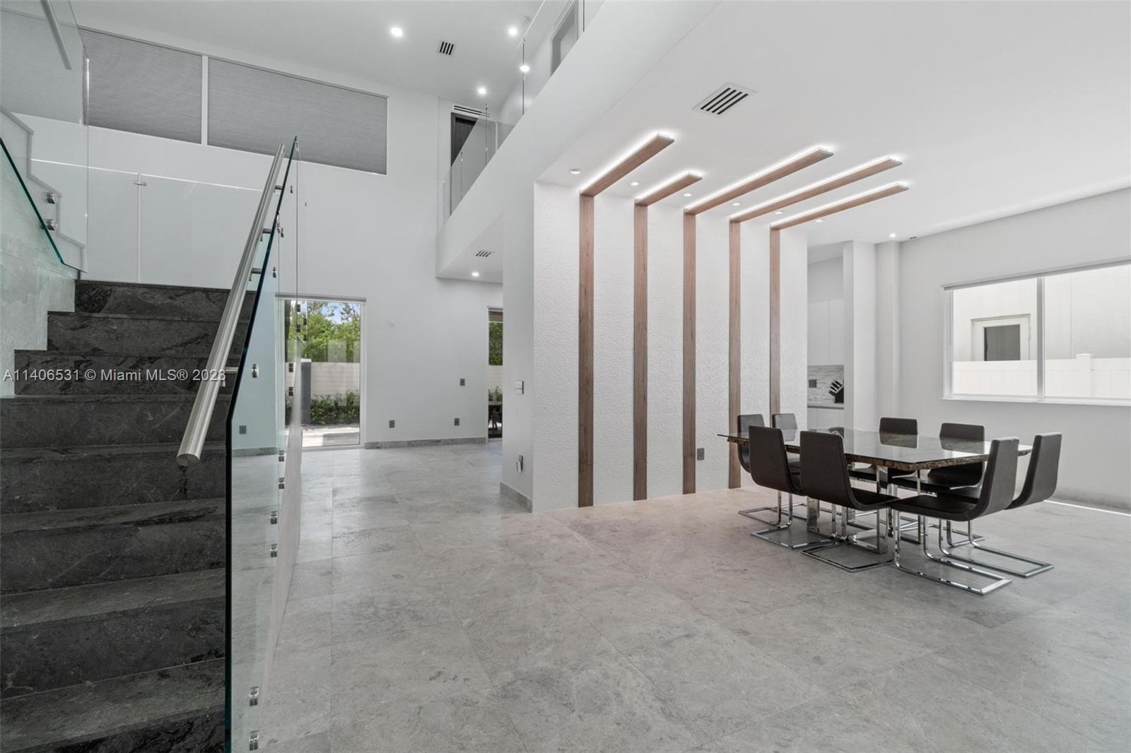 DORAL COMMONS RESIDENTIAL - Residential