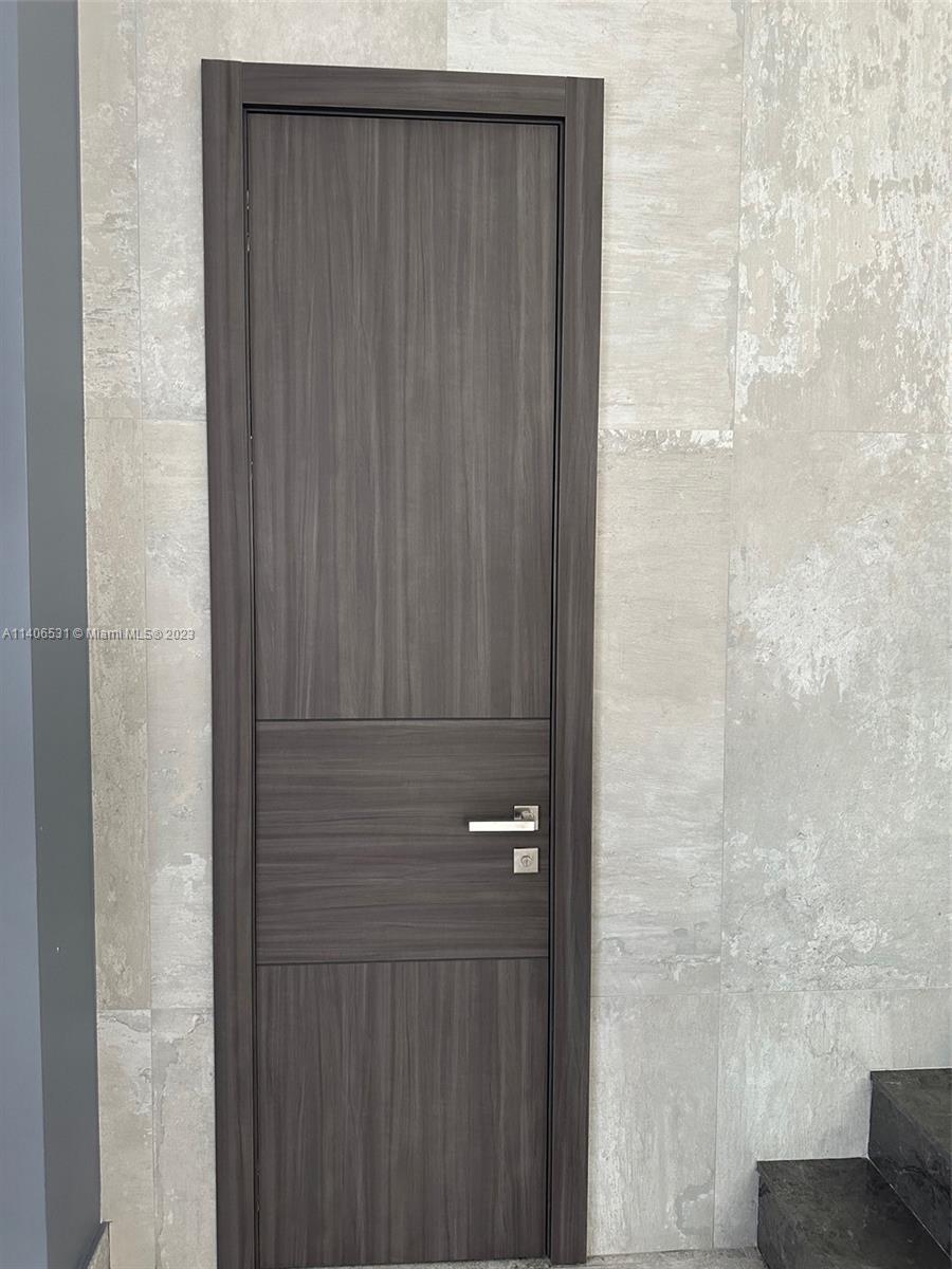 DORAL COMMONS RESIDENTIAL - Residential