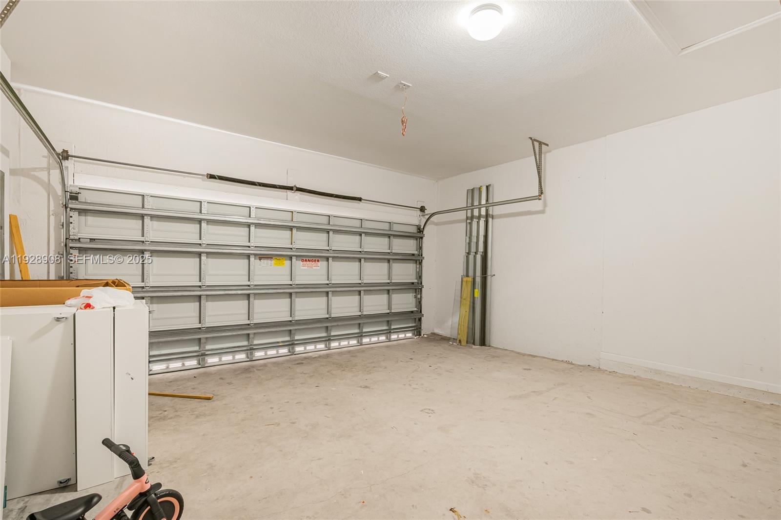 HEMINGWAY POINT - Residential