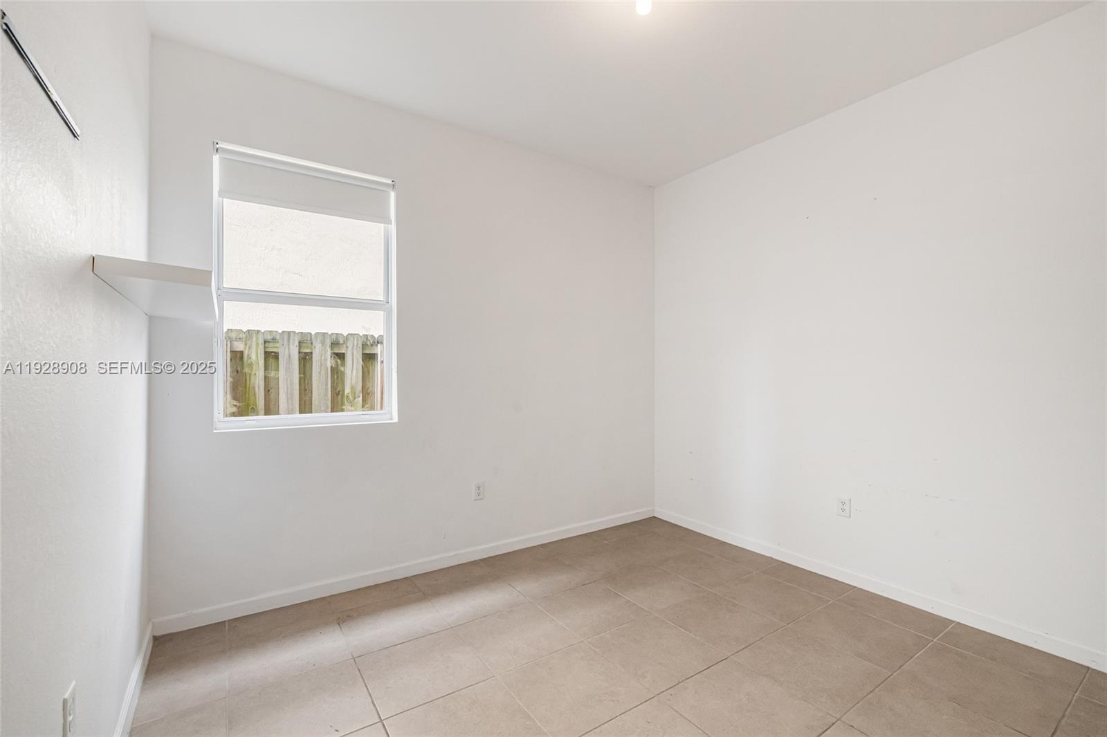 HEMINGWAY POINT - Residential