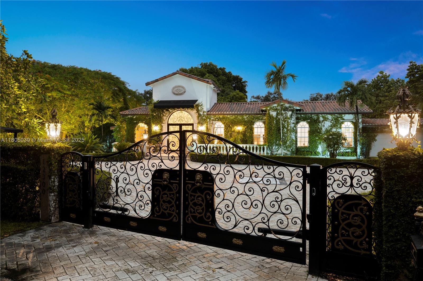 Property for Sale at 12300 Old Cutler Rd, Pinecrest, Miami-Dade County, Florida - Bedrooms: 4 
Bathrooms: 5  - $7,999,999