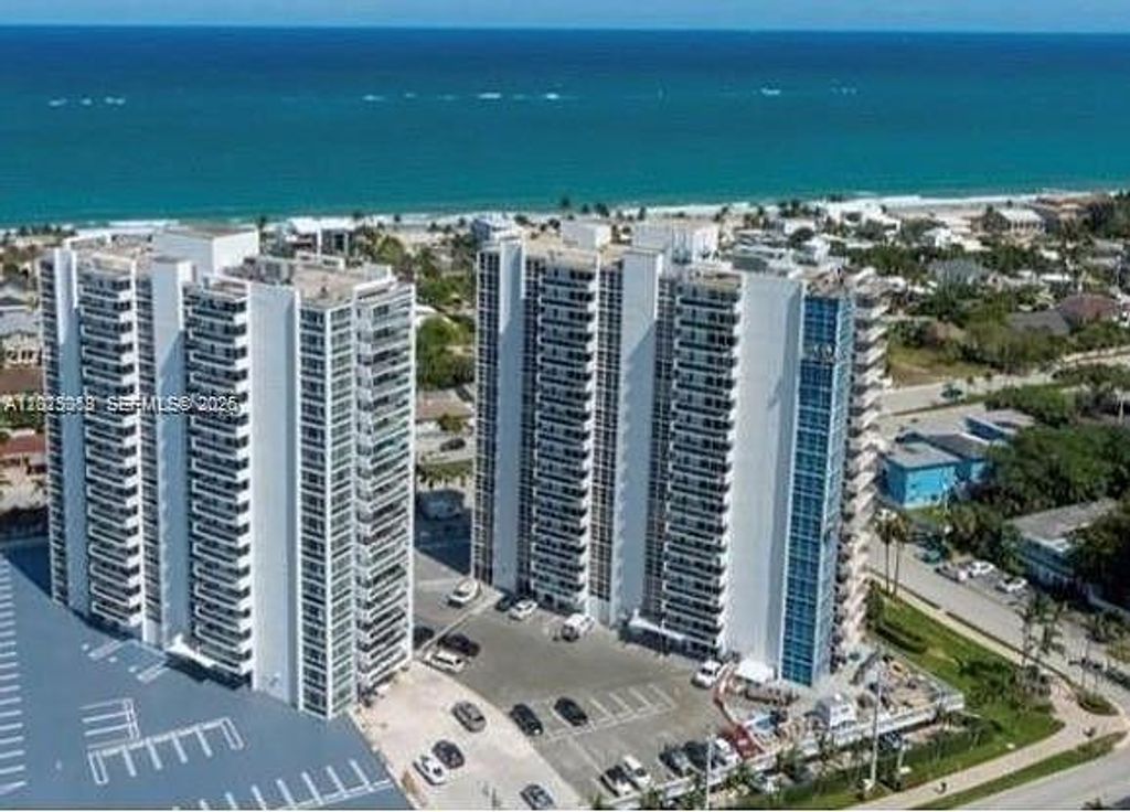 Photo of 2715 N Ocean Blvd #2E, Fort Lauderdale, FL 33308 (MLS # A12013019)