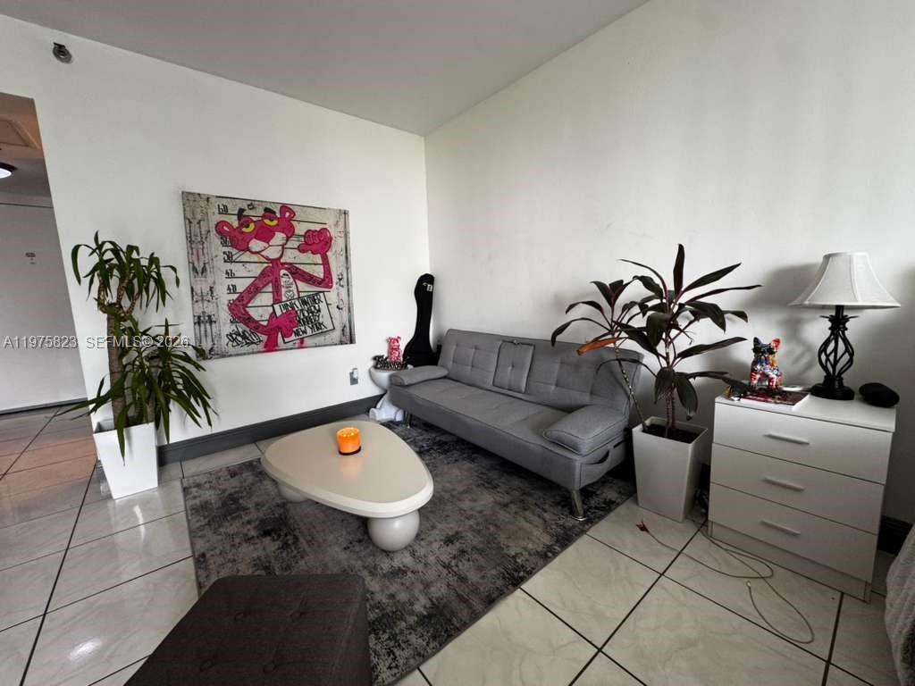 AVENTURA BEACH CLUB - Residential Lease