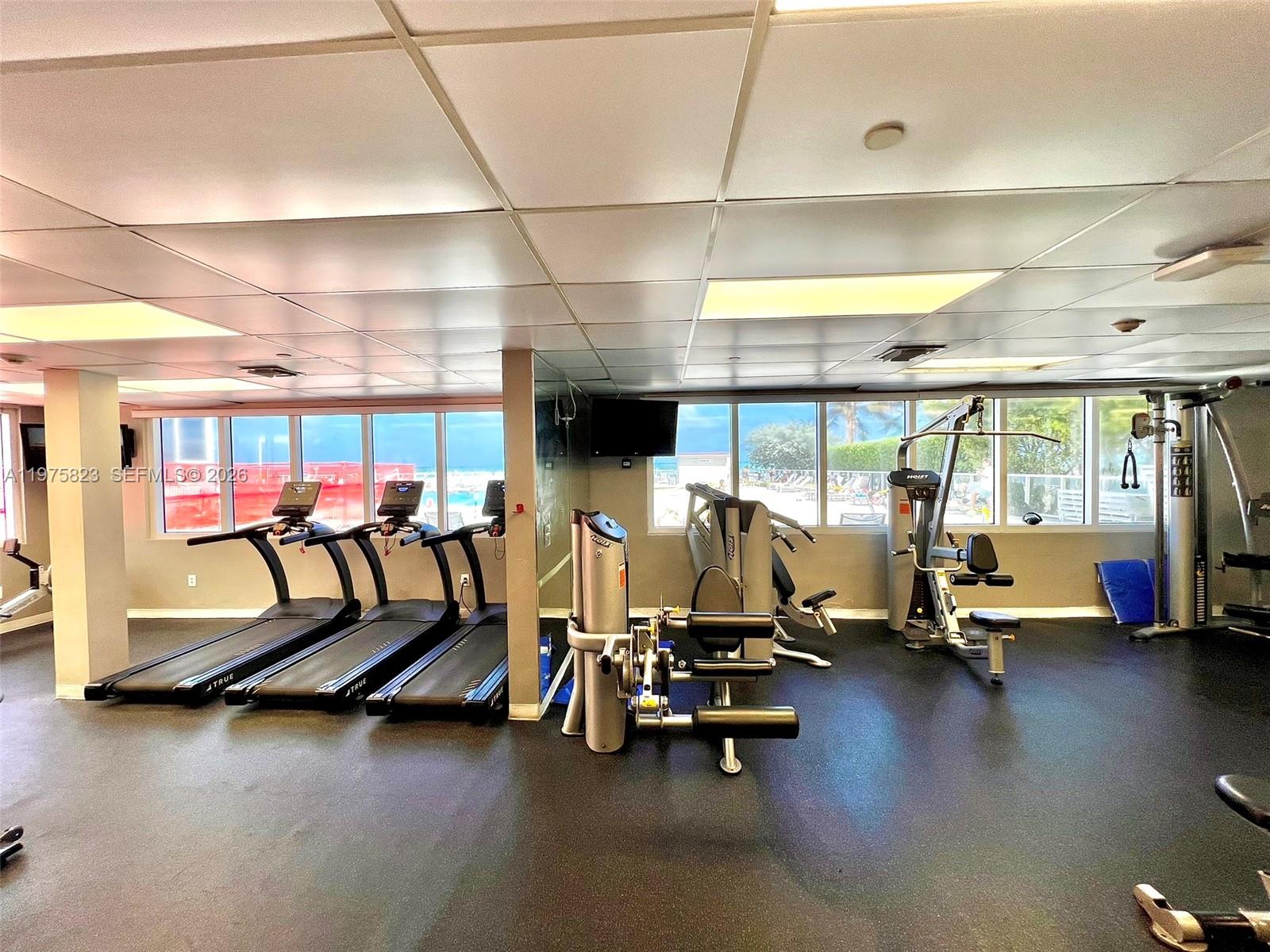 AVENTURA BEACH CLUB - Residential Lease