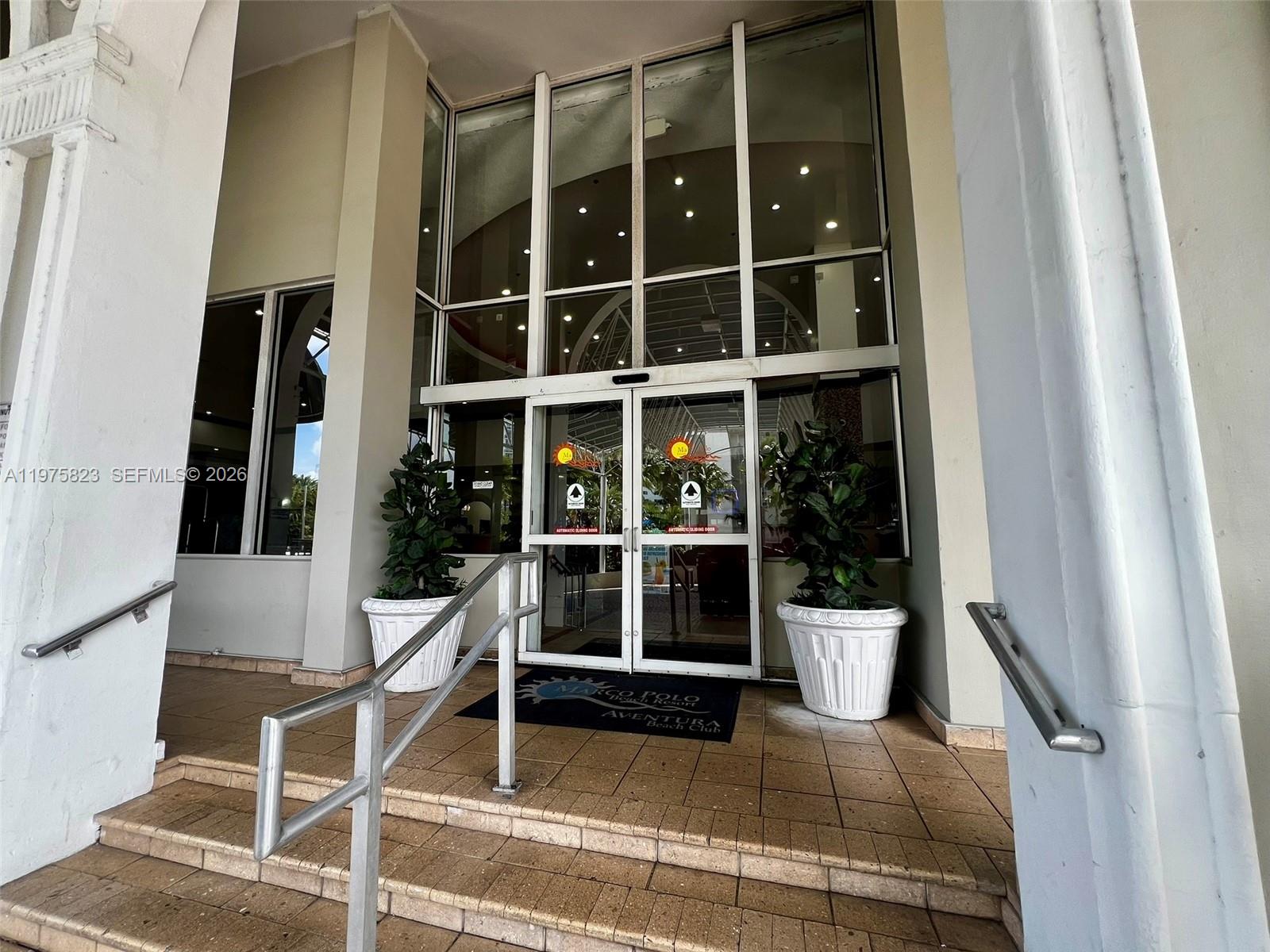 AVENTURA BEACH CLUB - Residential Lease