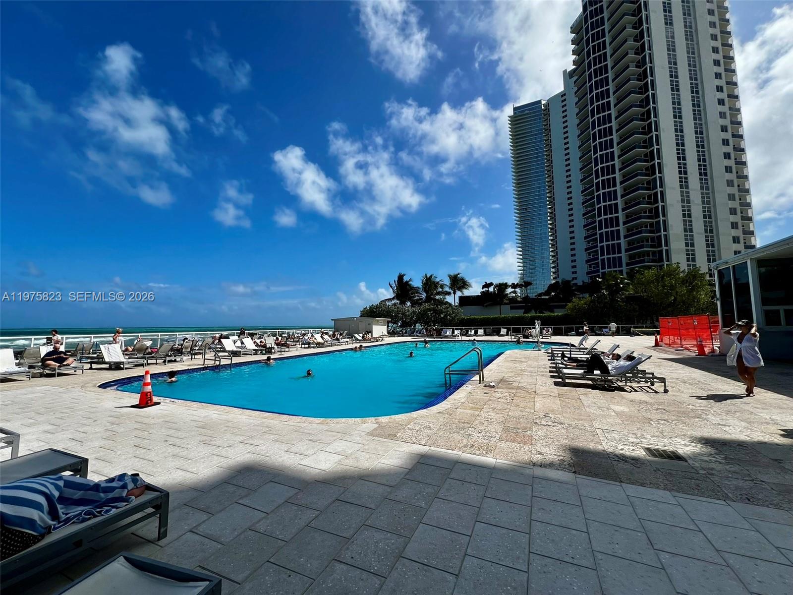 AVENTURA BEACH CLUB - Residential Lease
