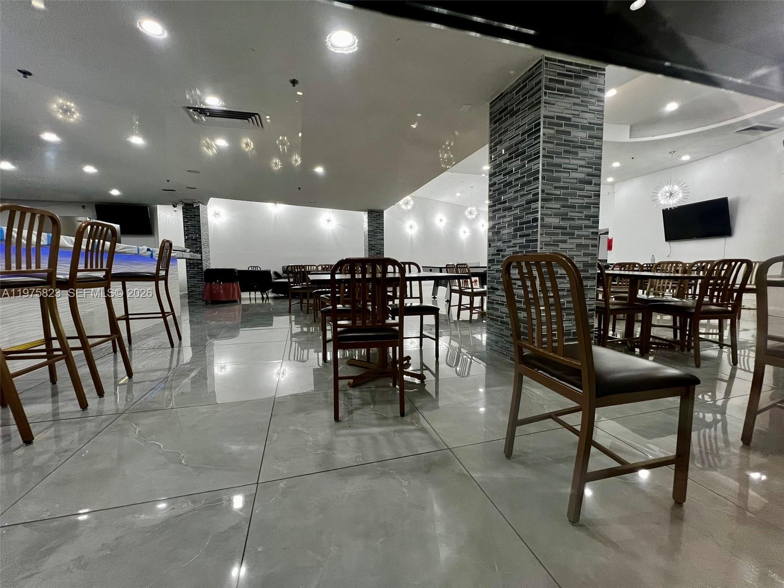 AVENTURA BEACH CLUB - Residential Lease