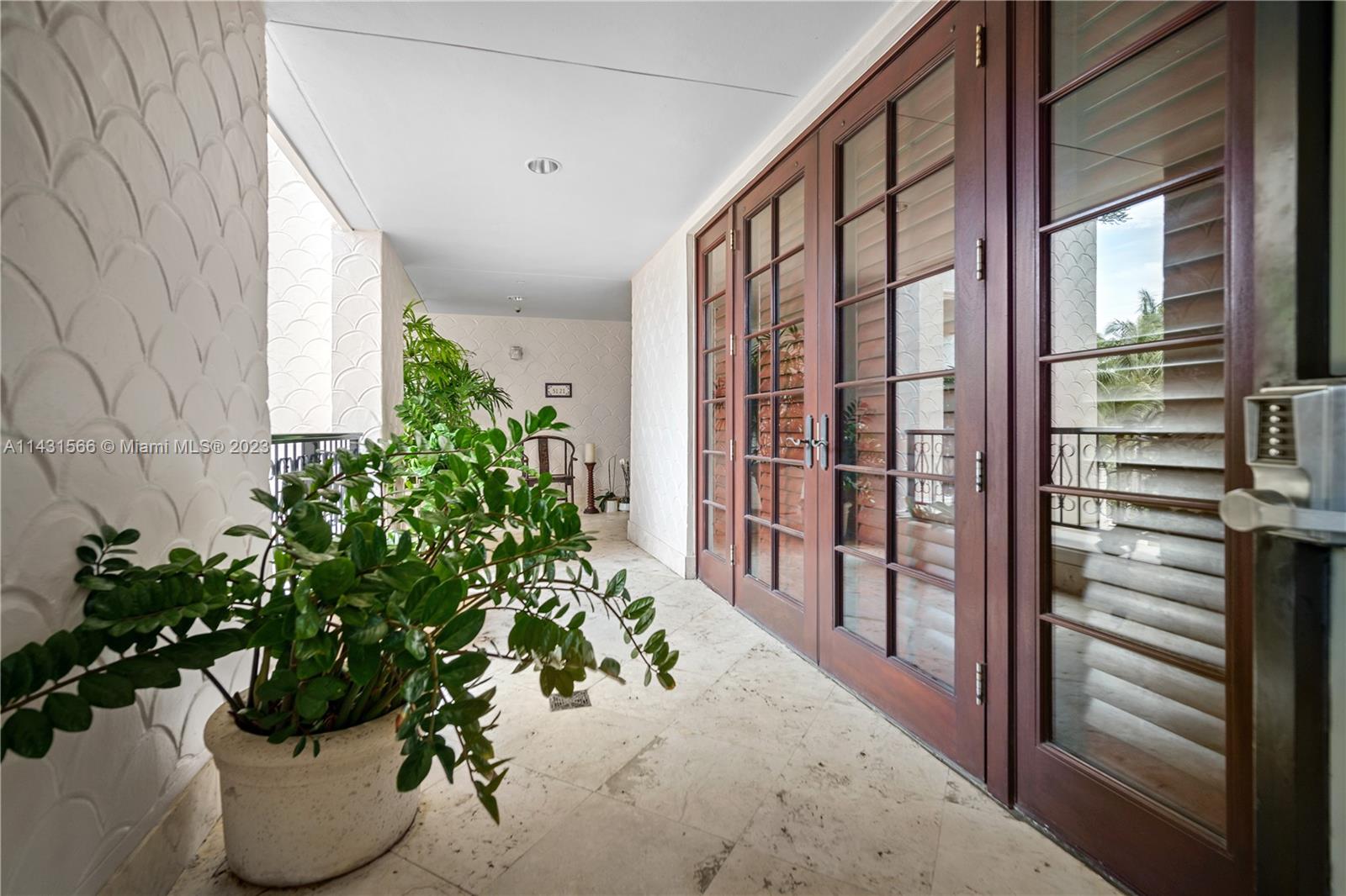 BAYVIEW AT FISHER ISLAND - Residential