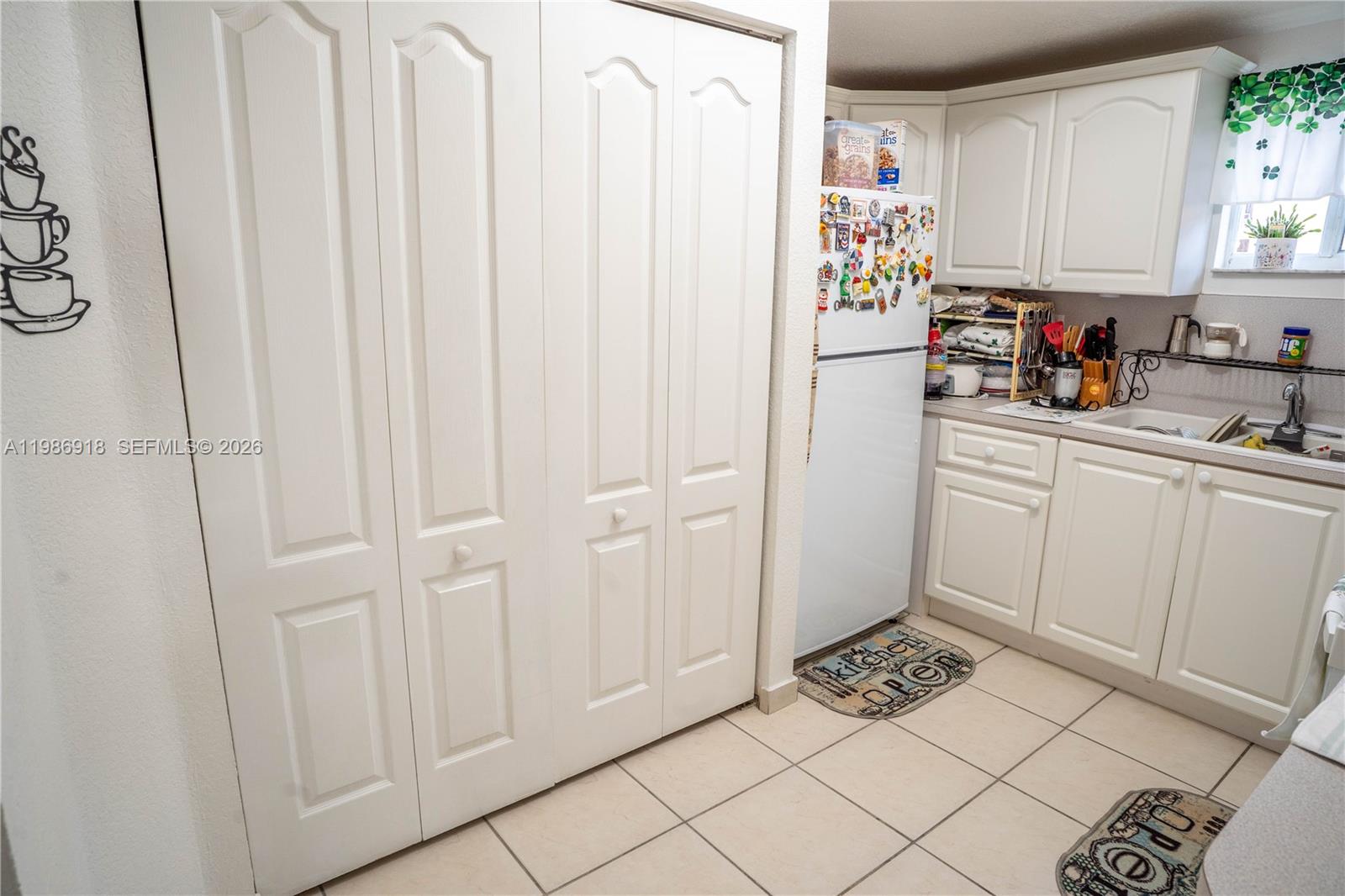 POINCIANA LAKES VILLAS CO - Residential