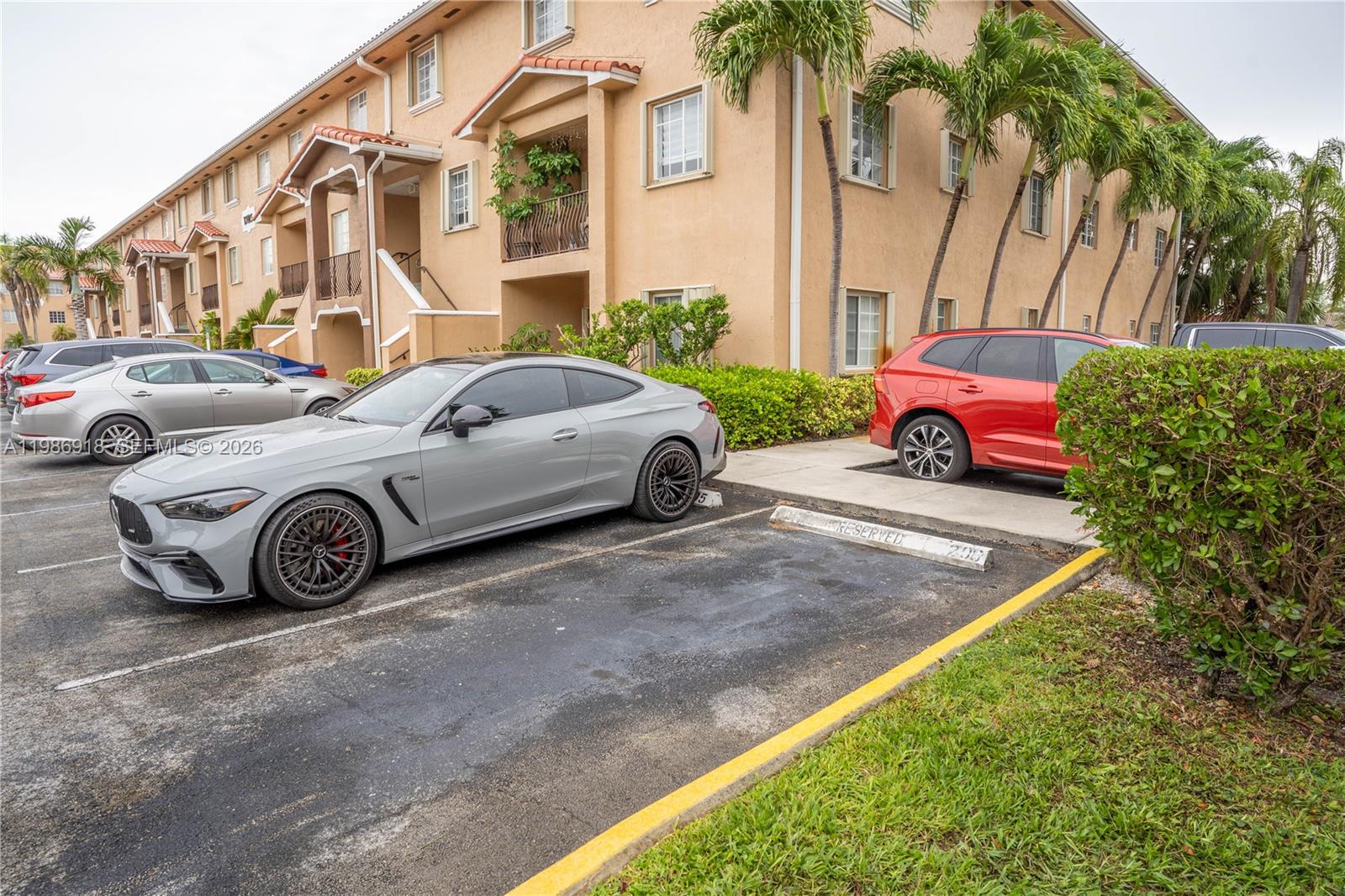 POINCIANA LAKES VILLAS CO - Residential