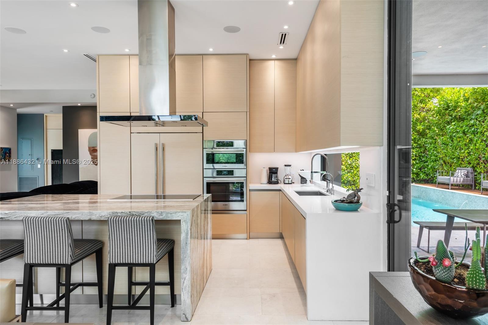 BRENTWOOD - Residential Lease