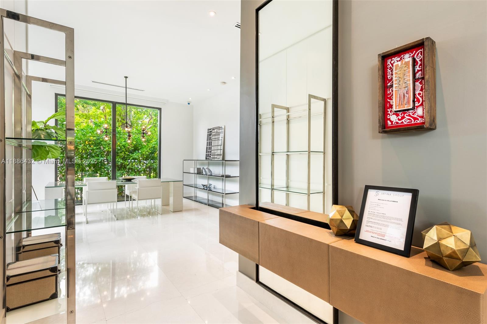 BRENTWOOD - Residential Lease