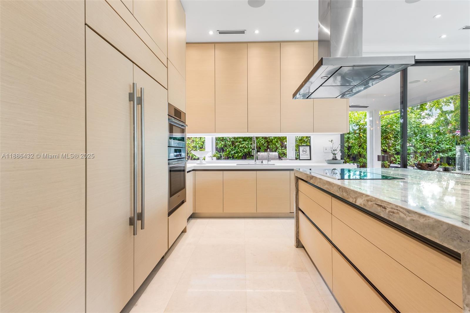 BRENTWOOD - Residential Lease